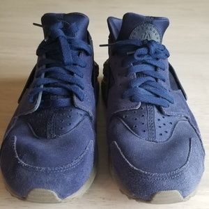 Nike Shoes - Mens Nike Air Huarache sneakers Nike Shoes - Mens Nike Air Huarache sneakers